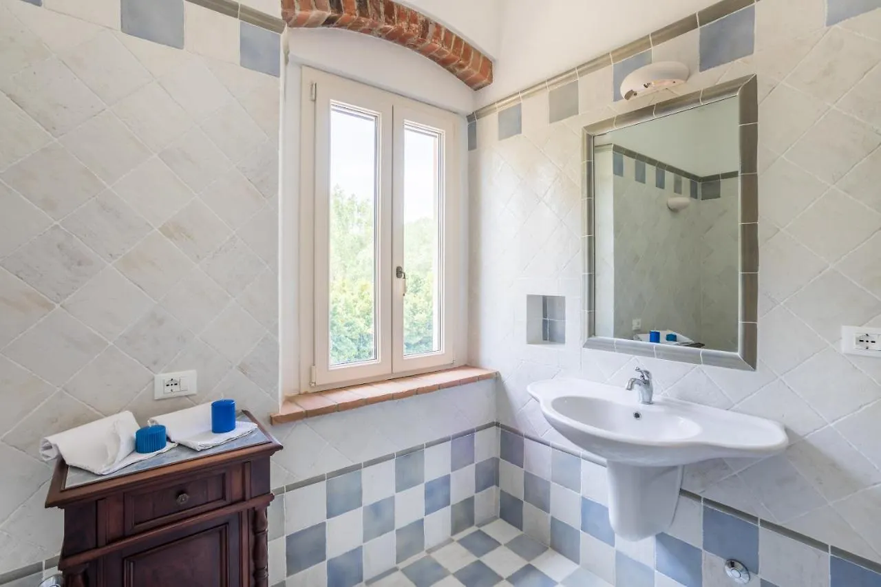 Agriturismo Sant Elmira - Relax With External Jacuzzi Montescudaio Farm stay
