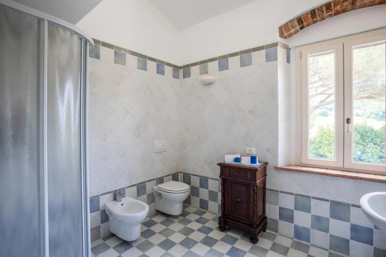 Farm stay Agriturismo Sant Elmira - Relax With External Jacuzzi Montescudaio