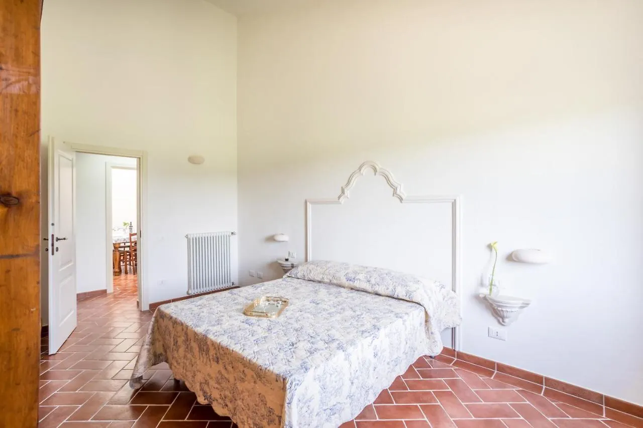 Farm stay Agriturismo Sant Elmira - Relax With External Jacuzzi Montescudaio
