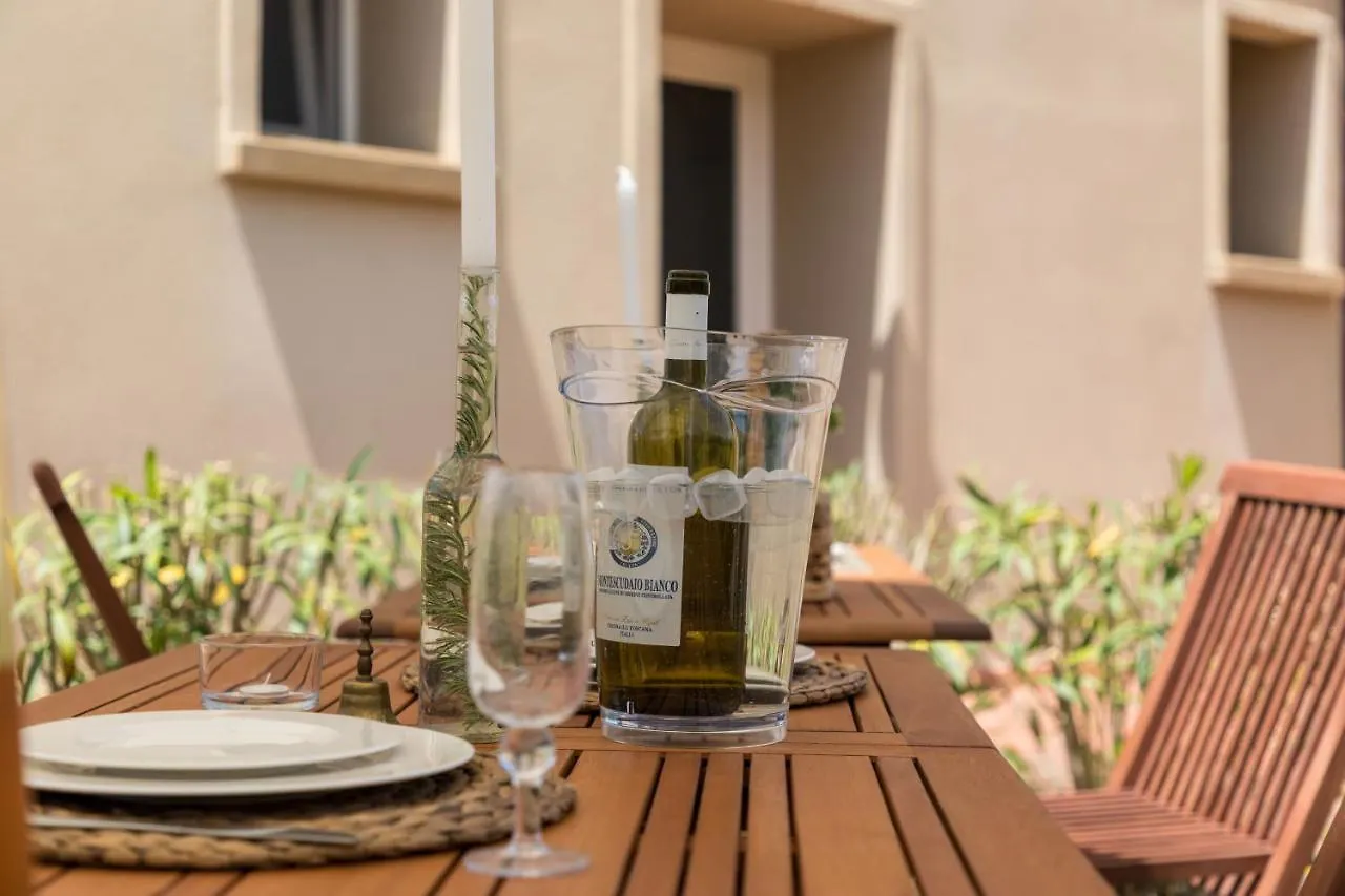 Farm stay Agriturismo Sant Elmira - Relax With External Jacuzzi Montescudaio